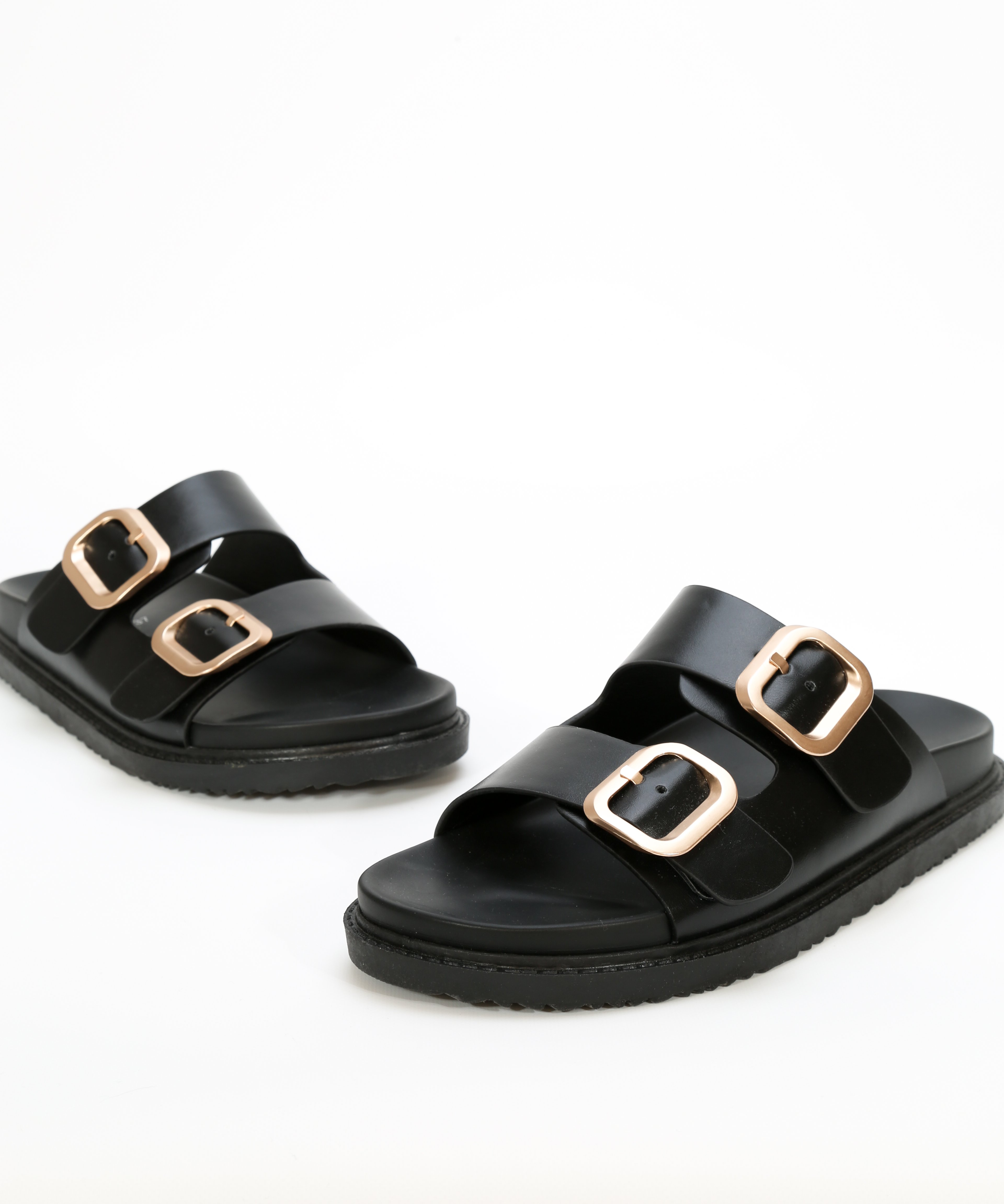 Sandalia plana doble hebilla image number null